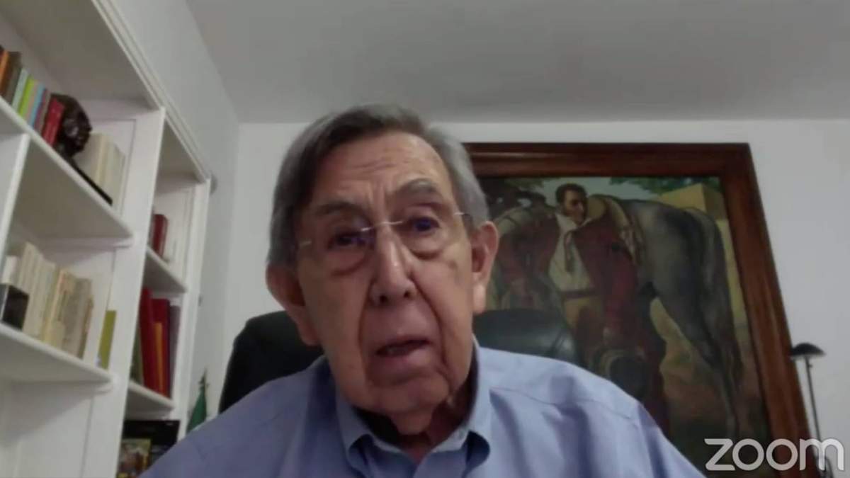 Cuauhtémoc Cárdenas en su participación en el foro virtual