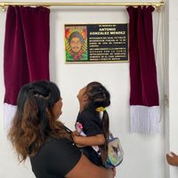 Develan en Chiapas placa en honor a indígena chol desaparecido que fue miembro del EZLN