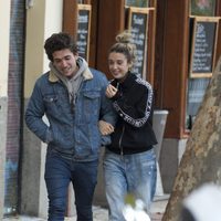 Inseparables: María Pedraza y Jaime Lorente volvieron a una alfombra roja muy especial