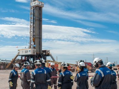 YPF celebró la llegada del “Rey del fracking” a Vaca Muerta y destacó su potencial