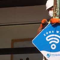 WiFi gratuito: el Gobierno municipal inauguró dos puntos y planea colocar otras cien postas en 2022