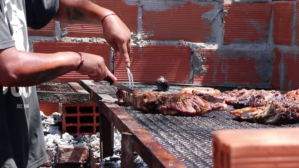 Asado. Fuente: (Twitter)