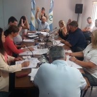 El Concejo Deliberante de Centenario aprobó un aumento de hasta 700% en las tasas municipales