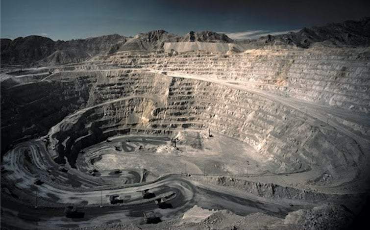 Mineras. Desacato