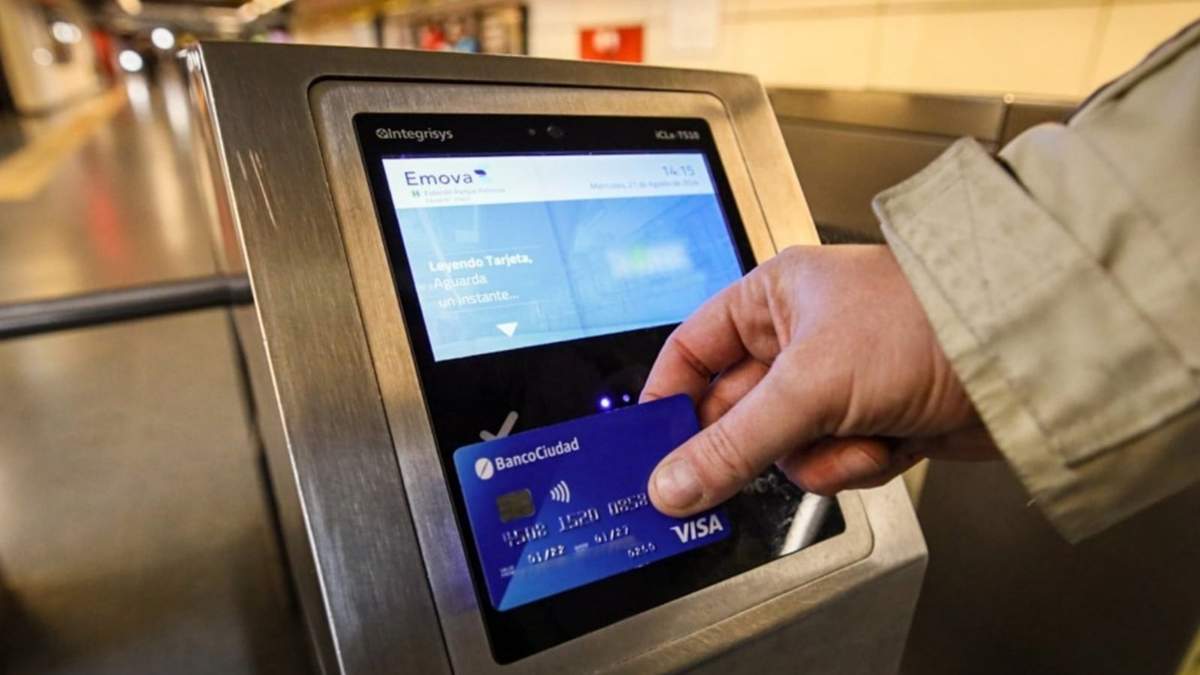 El Gobierno porteño modernizó el pago del subte. Fuente: (X)