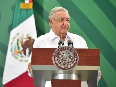 Resolución de juez para vacunar a menores de 12 a 17 años no es definitiva: AMLO