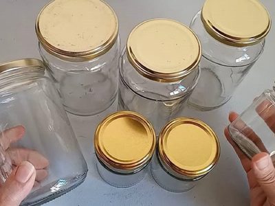 Frascos de vidrio y papel: un tesoro reciclado que no vas a querer tirar nunca más