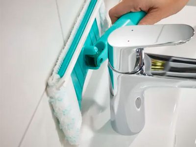 El secreto de las abuelas para dejar los azulejos del baño o la cocina como nuevos en tiempo récord