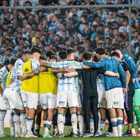 Racing: Gustavo Costas pondría a estos 11 para visitar a Boca en La Bombonera