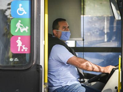 Cuarentena sin transporte: continúa el histórico paro de UTA en Rosario y sus alrededores