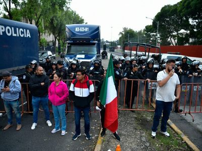 “Seremos absolutamente respetuosos”: Ifigenia Martínez sobre el bloqueo en San Lázaro