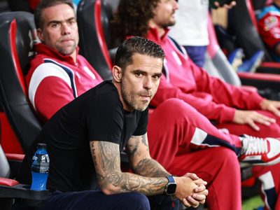 Boca no la tendrá fácil: la estrategia que pensaron en Chivas para retener a Gago