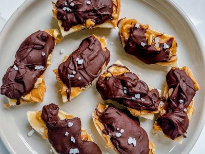 Snickers de banana sin azúcar y con 3 ingredientes: la receta fit más rica y fácil para un snack sin culpas