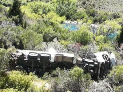 Volcó y cayó a un barranco: Neuquén lamentó otro accidente fatal