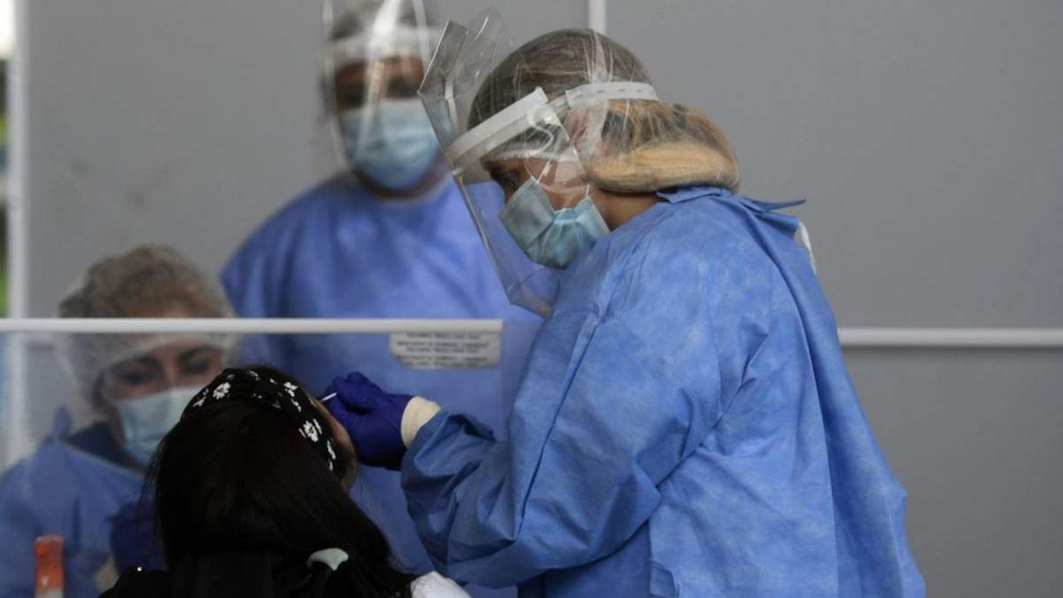 Los casos de coronavirus siguen en aumento. Fuente: (Twitter)