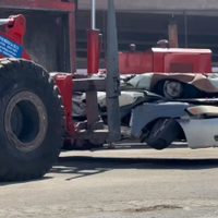 Chatarrizan 350 vehículos abandonados en dos meses; la mayoría eran de Iztapalapa