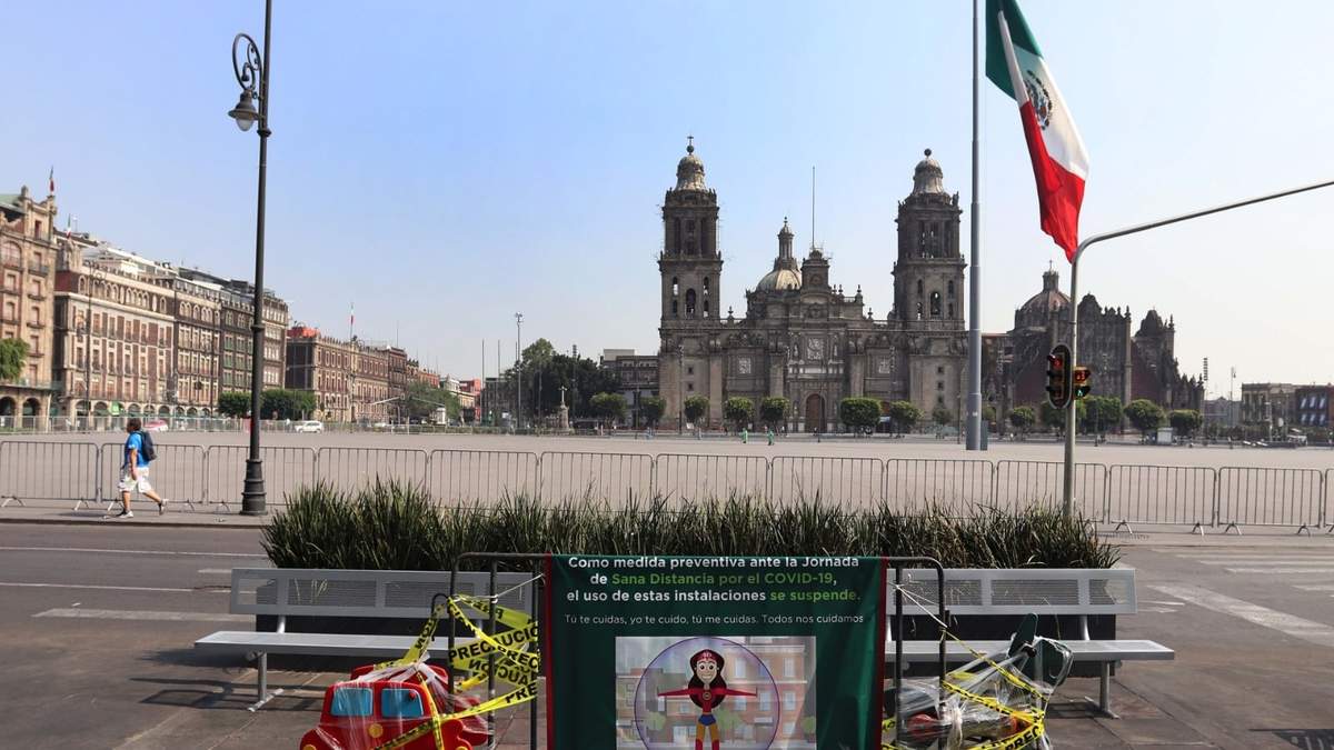 La Ciudada de México luce desierta por el coronavirus. Fuente: (Twitter)