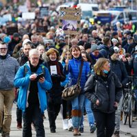 Negacionistas en la calle: Alemania vive una intensa jornada de manifestaciones