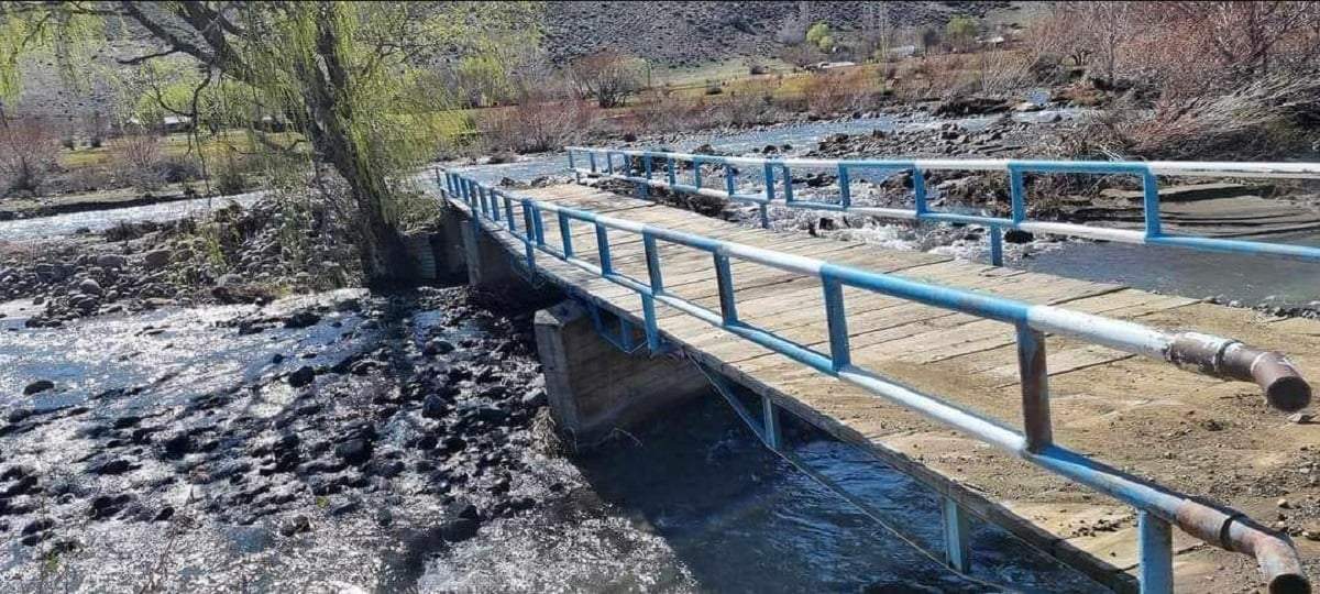 Los vecinos quedaron aislados por la crecida del río. Fuente: (Facebook)