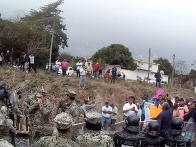 Marina retira bloqueo a las vías del Ferrocarril del Istmo de Tehuantepec