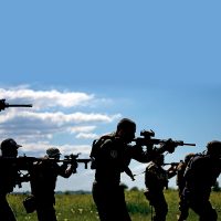 Toneladas de armas en ucrania mafias y terroristas al acecho
