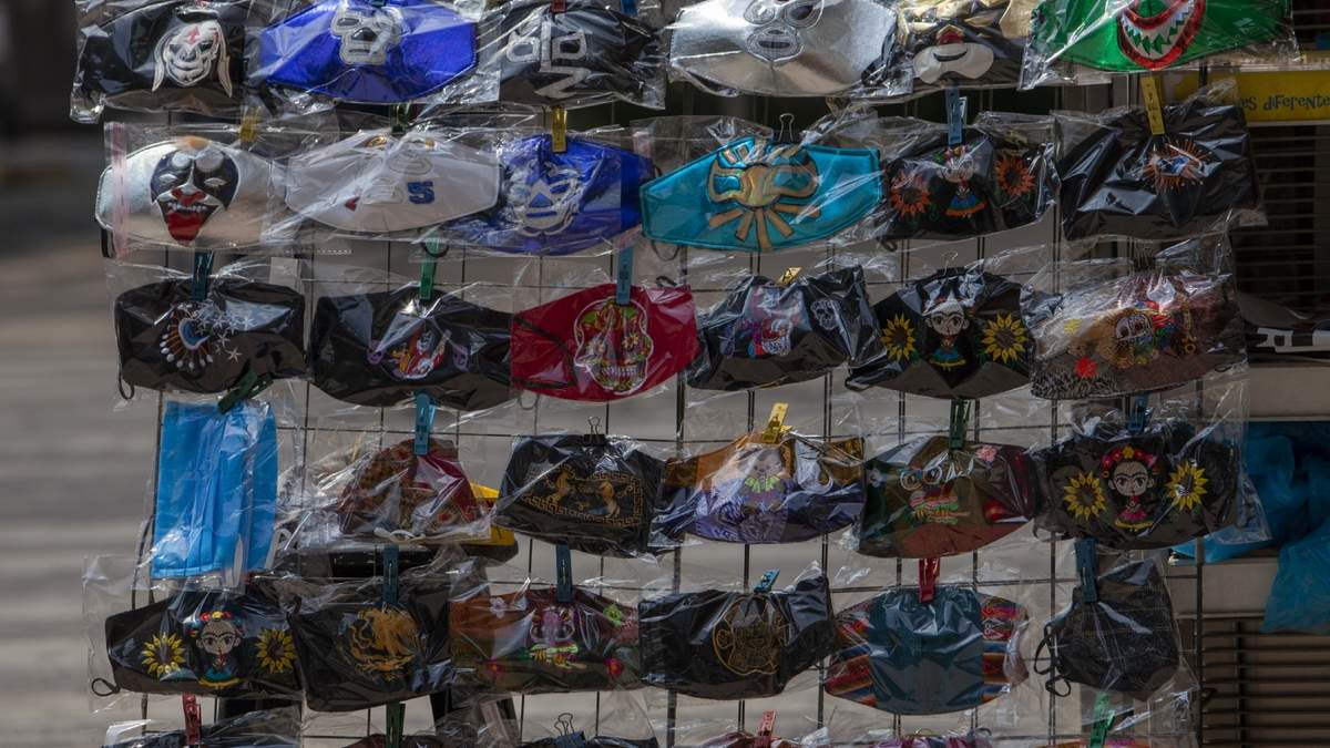 Venta de cubrebocas en la Ciudad de México