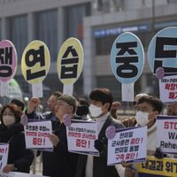 Norcorea lanza misiles al mar tras inicio de maniobras de EU con fuerzas surcoreanas