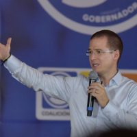 Anaya promete extender el metro en NL y regresar al estado el protagonismo que perdió con Peña