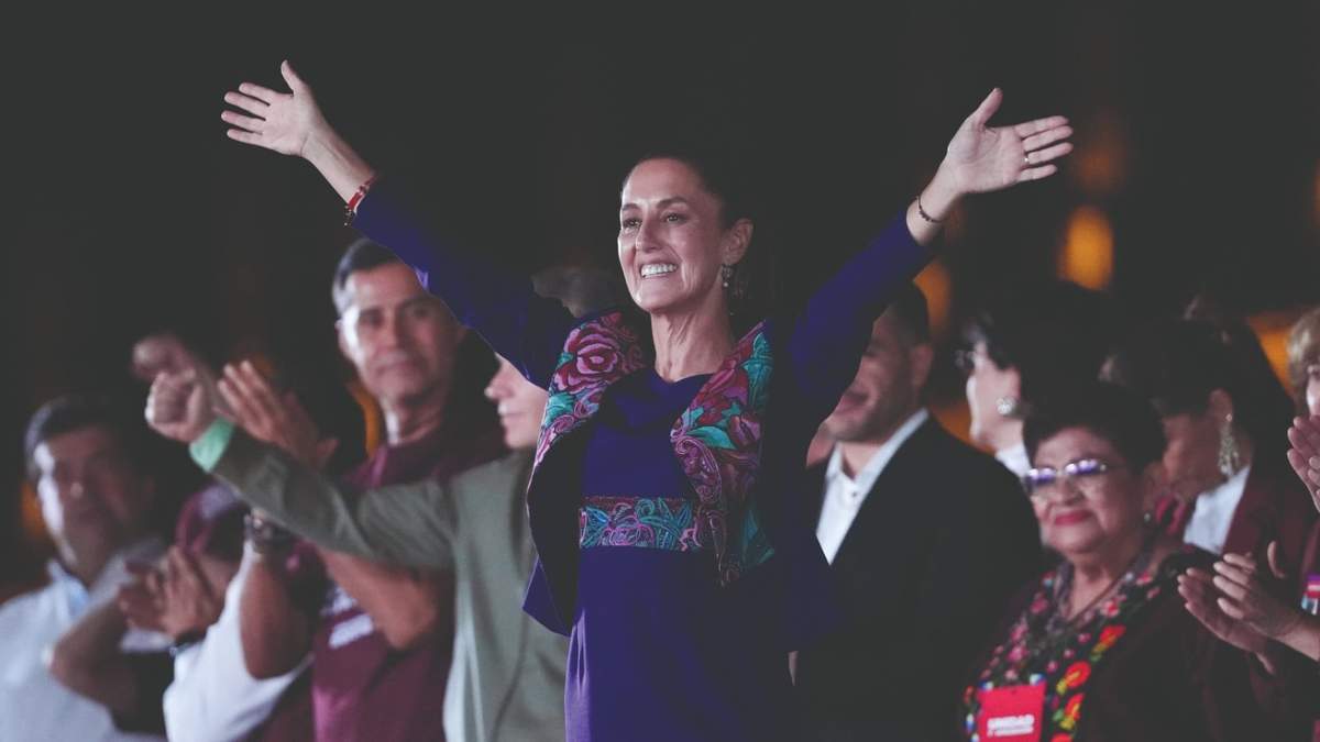 Sheinbaum, bajo la sombra de su impulsor
