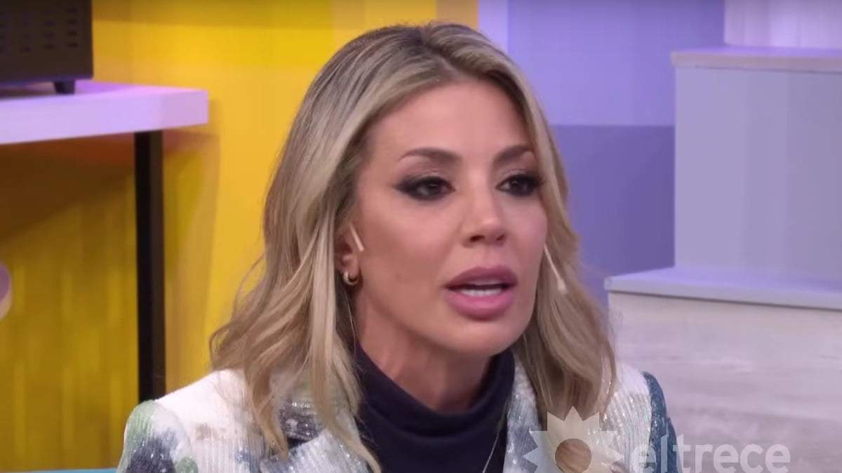 Virginia Gallardo se quebró al despedirse de la TV y le respondió a José Mayans