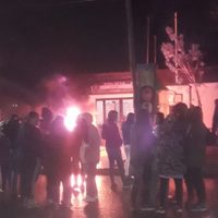 Vecinos de Villa Manzano protestaron y lograron el traslado del femicida de Patricia