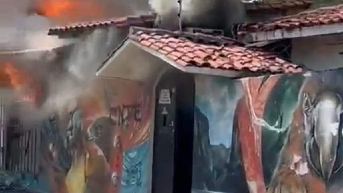 El incendio en instalaciones del partido Movimiento Ciudadano