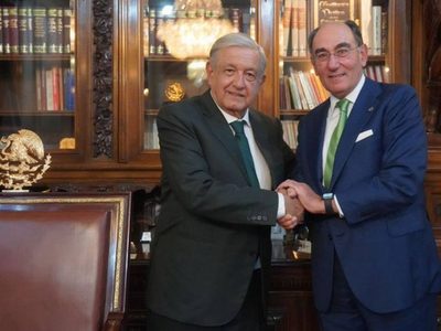 El gobierno concreta la compra de 13 plantas a Iberdrola por seis mil millones de dólares