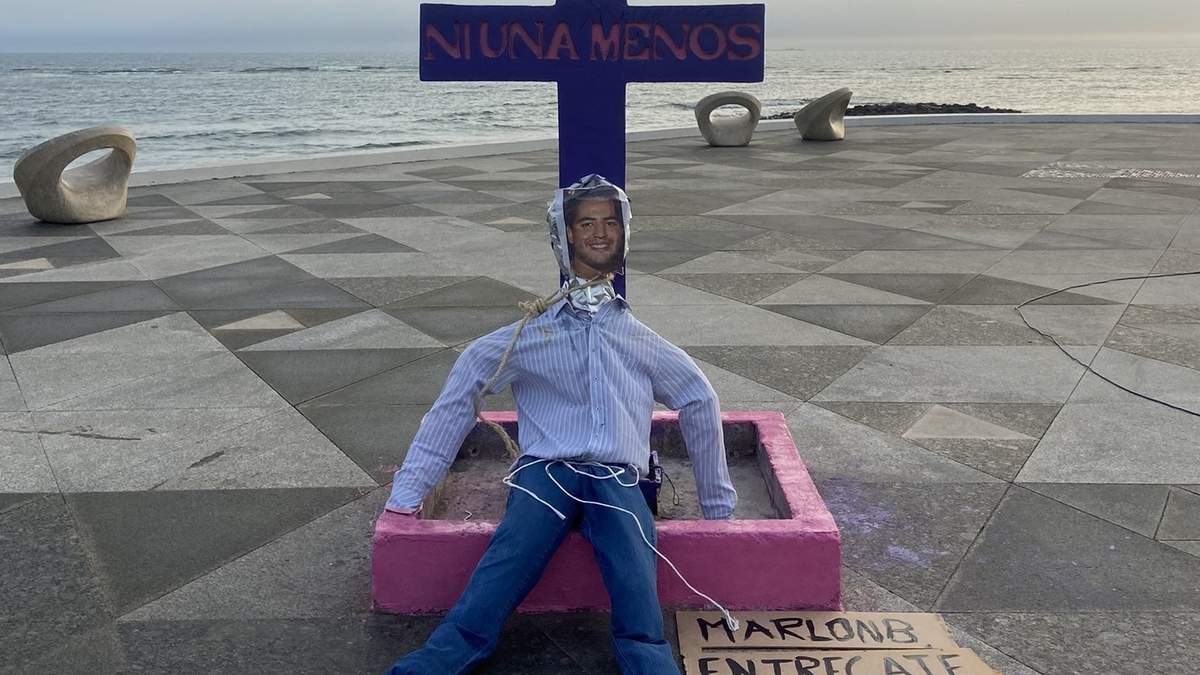 Antimonumenta de Veracruz con el rostro de Marlon Botas, exnovio y feminicida de Monserrat Bendimes