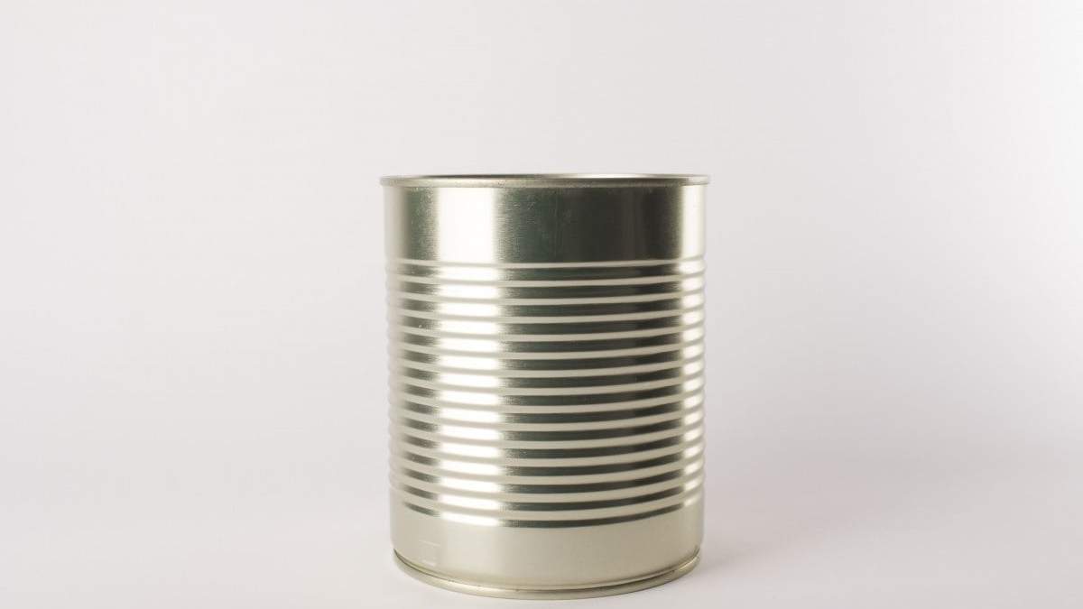 Latas grandes. Fuente: (X)