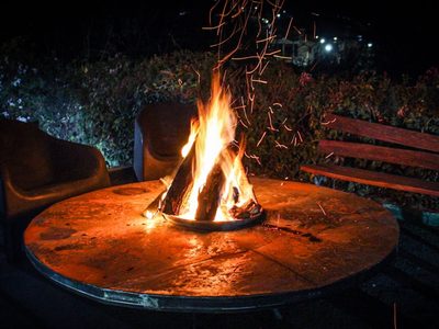 Un patio cervecero en casa: armá tu propio fogón para llevar a otro nivel tu rincón, con este sencillo tutorial