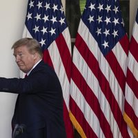 Trump vuelve a dar negativo a covid-19 tras contagio de un empleado de la Casa Blanca