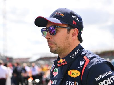 "Checo" Pérez no logra podio; se queda en 6° lugar del GP de Gran Bretaña