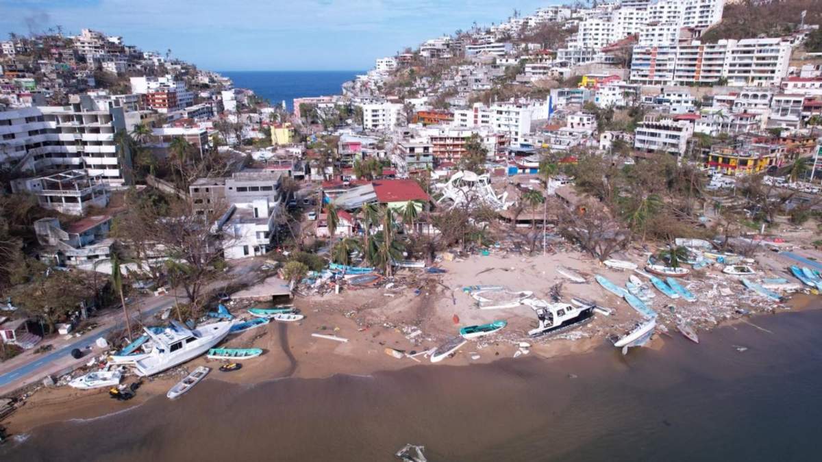 Destrucción en el club de yates de Acapulco tras el paso del huracán Otis