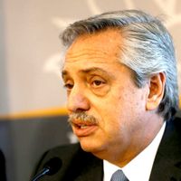 Por el coronavirus, "en los próximos cinco años no podemos pagarle un peso" al FMI, afirmó Fernández