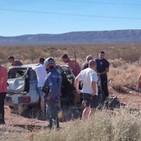 Un auto volcó y se desplazó a 10 metros del asfalto de la ruta nacional 237