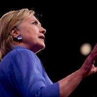Preocupan a Clinton tortura y desapariciones forzadas en México