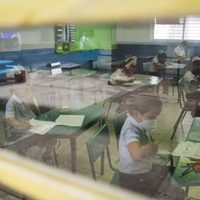 NL reporta primeros dos casos de covid-19 en escuelas, tras regreso a clases