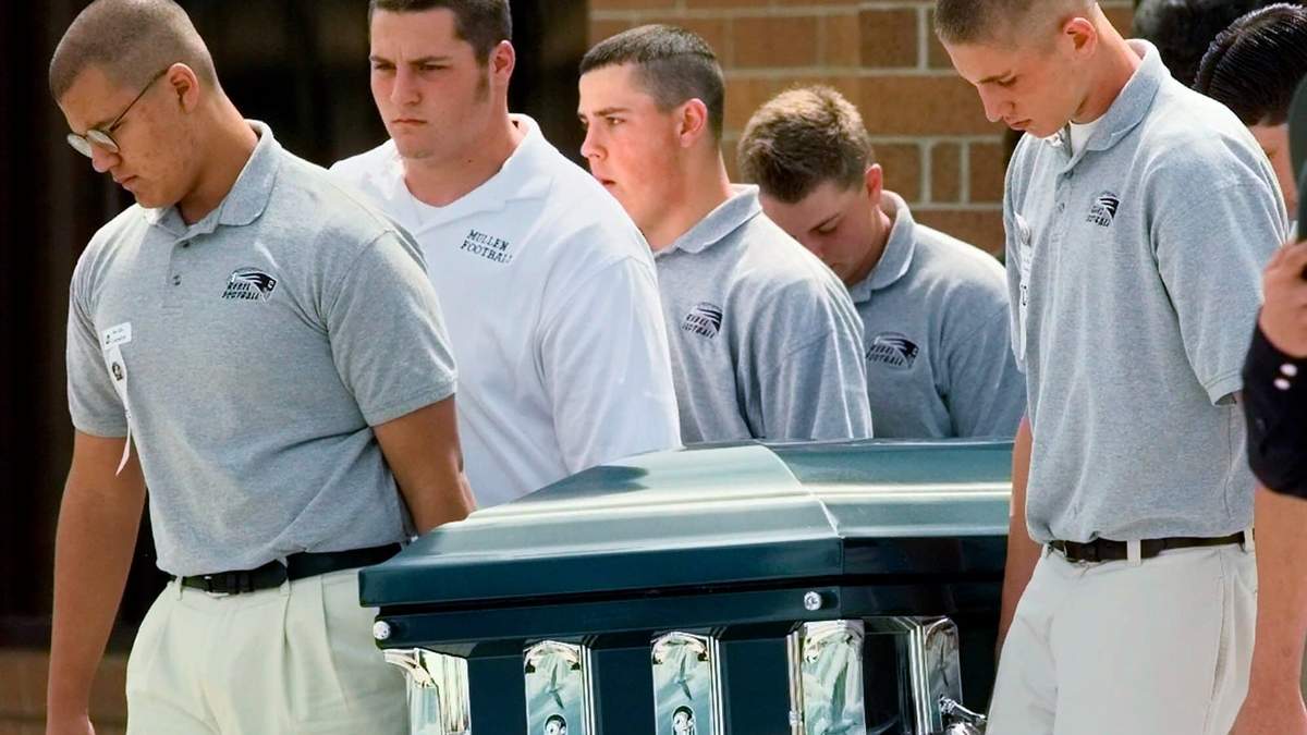 13 muertos por la masacre de Columbine