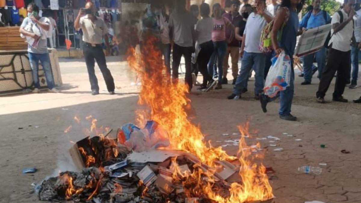 Quema de boletas en Chiapas