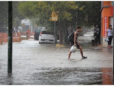 Cipolletti: asistieron a 190 familias por las intensas lluvias