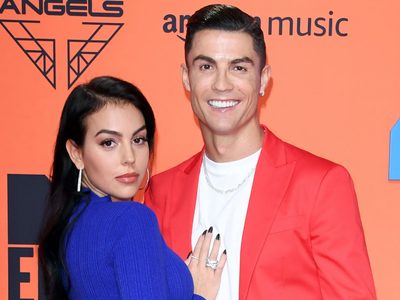 ¡OMG! Georgina Rodríguez colgó una foto en Instagram luciendo una camisa de Cristiano Ronaldo