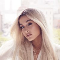 ¡Hasta rumores de embarazo! Ariana Grande está atravesando una extraña semana