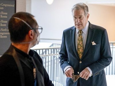 El hombre que agredió al marido de Pelosi con un martillo será acusado de intento de asesinato