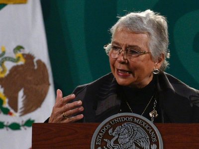 "El presidente es uno" y está en pleno ejercicio de sus funciones: Sánchez Cordero